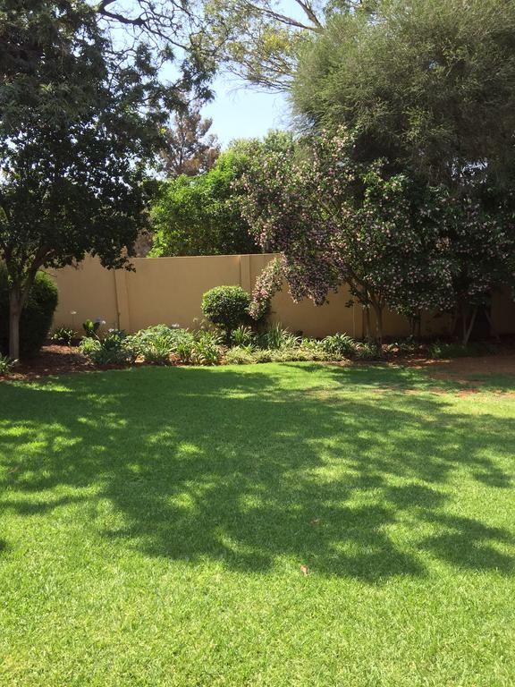 Khuvena Guesthouse Randburg 外观 照片