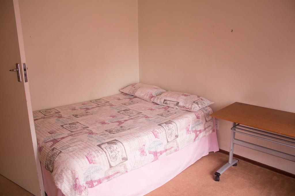 Khuvena Guesthouse Randburg 外观 照片