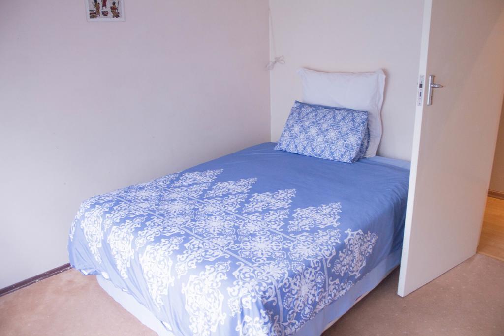 Khuvena Guesthouse Randburg 外观 照片